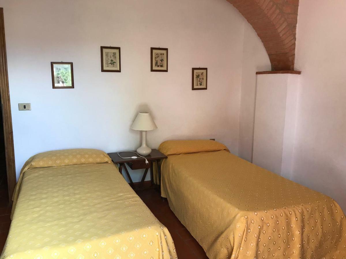 La Casina Rosella Apartment Montaione Luaran gambar